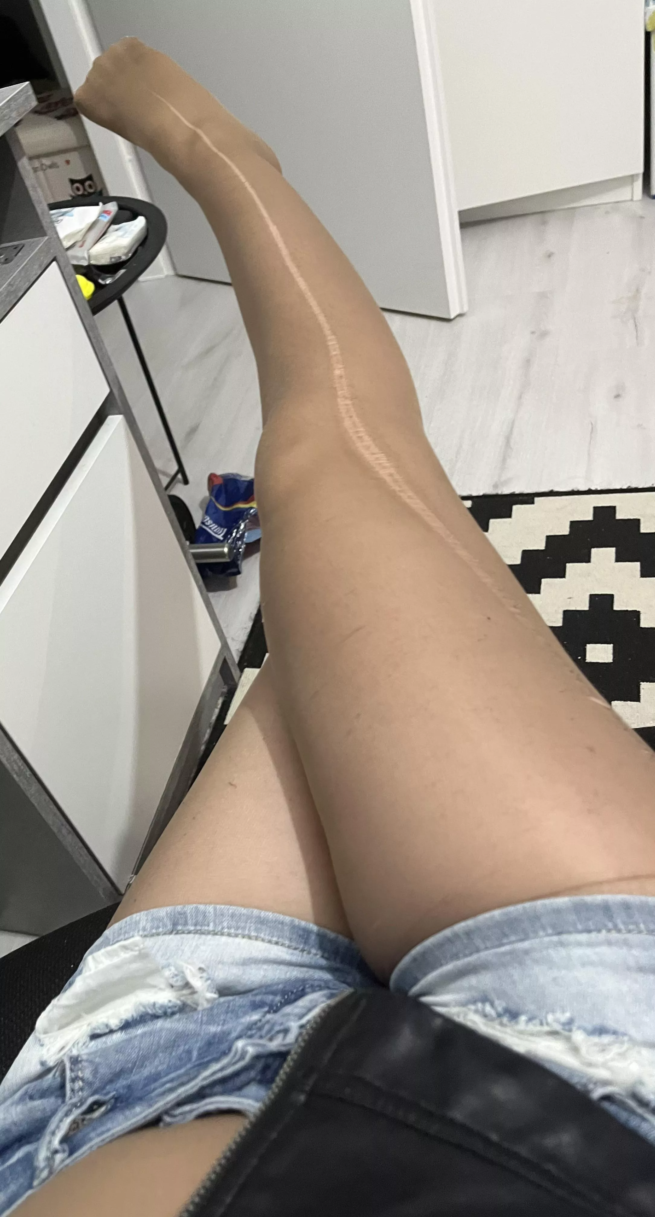 Oops, I tore my tights