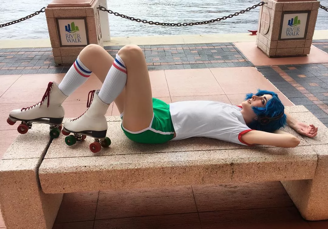 Retro Skate (Putrid Cosplay)