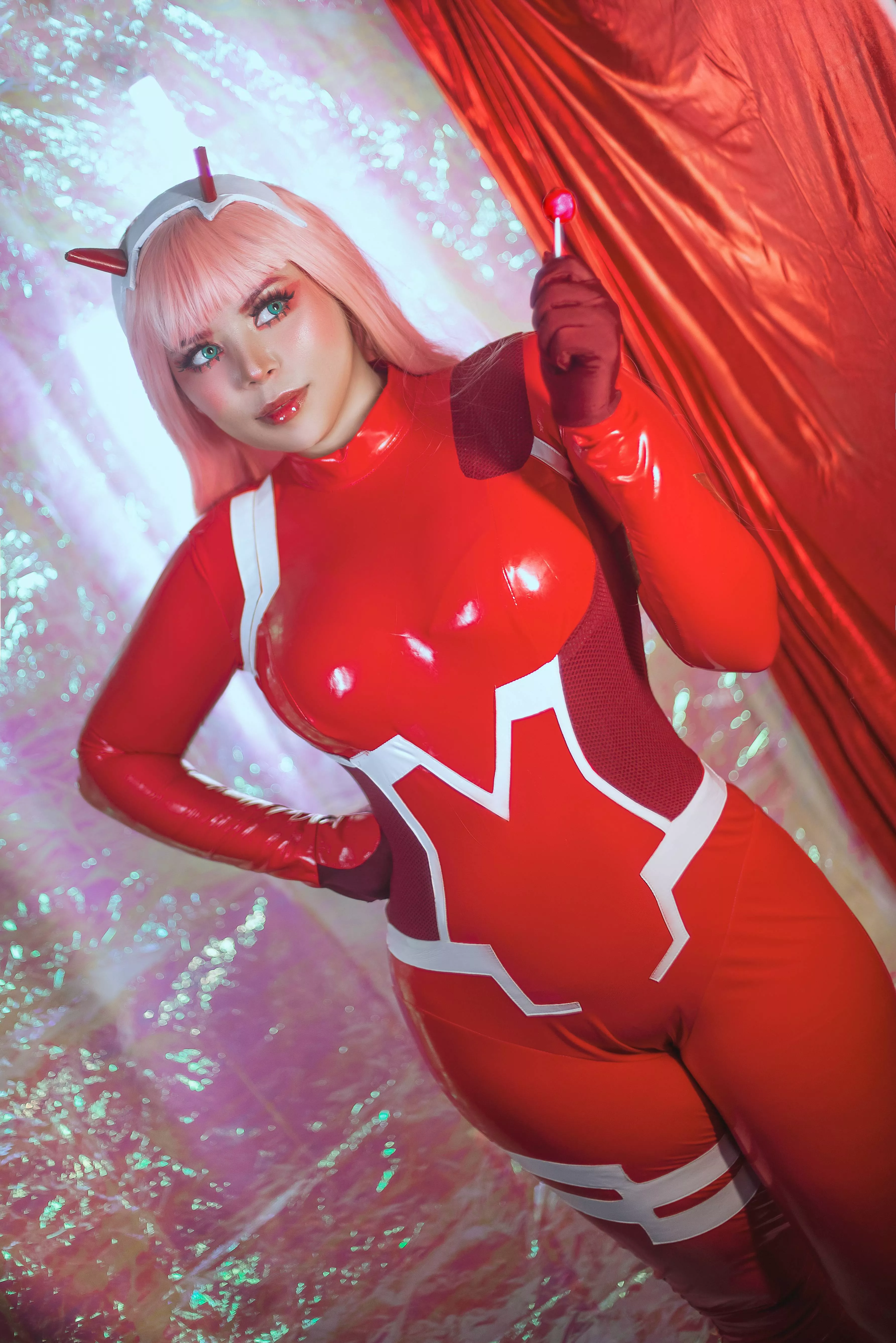 [Self] Zero two Cosplay by Nooneenoni