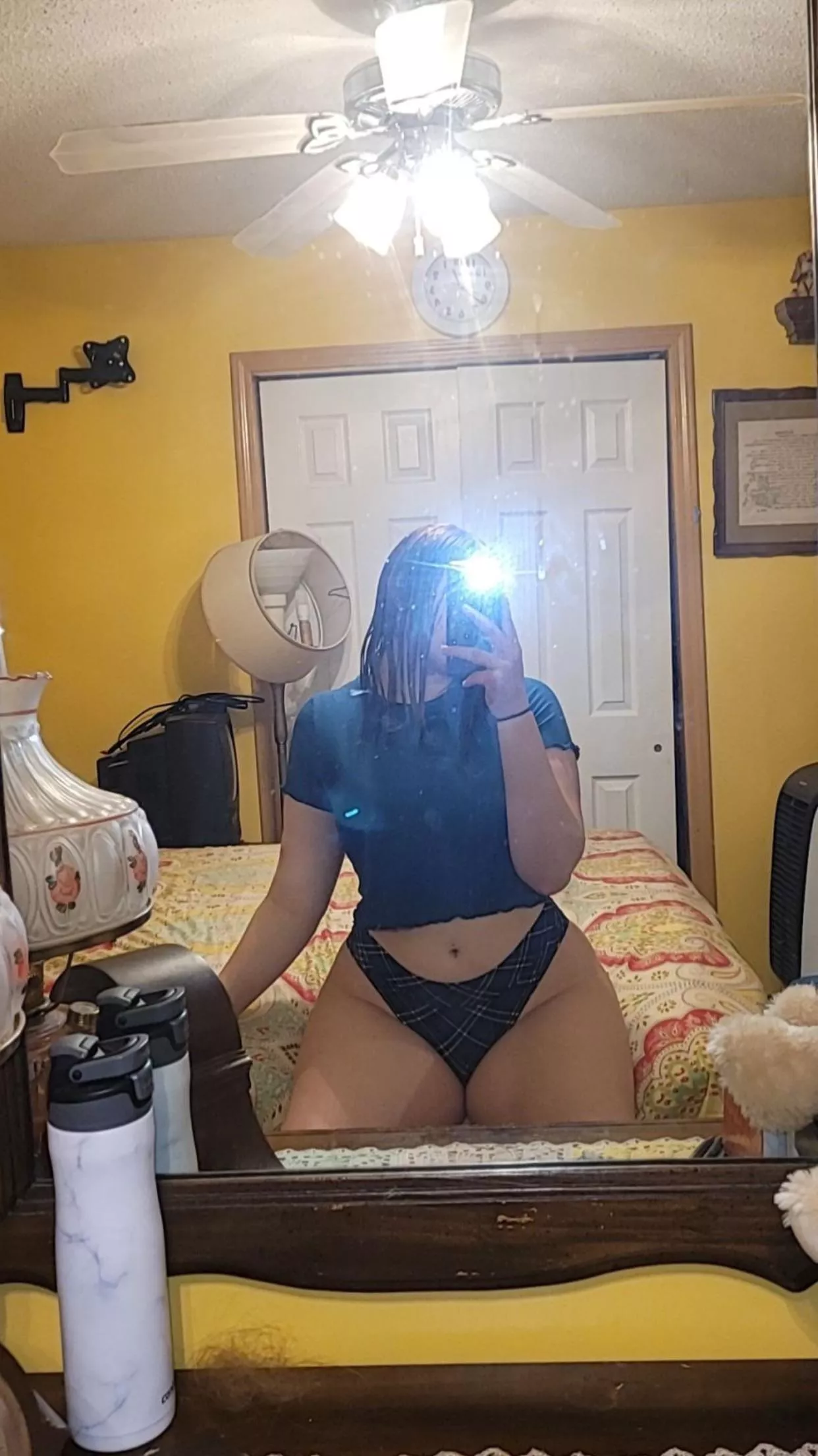 Showing off my (F) 19 body, rates?