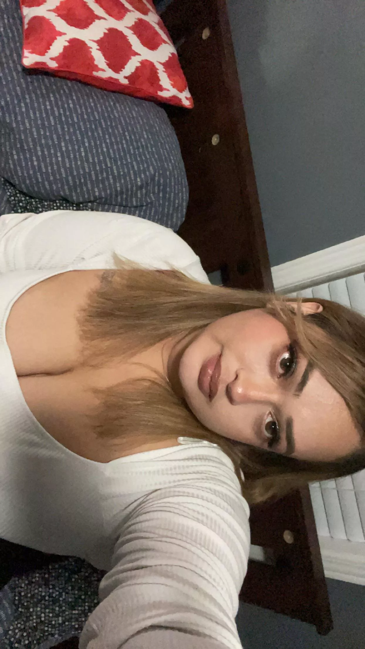 Showing you how cute and drunk I am