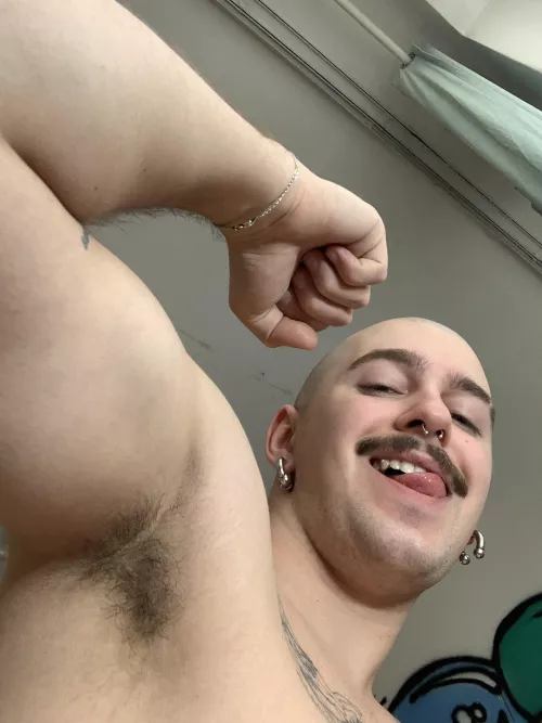 Sniff? You gotta earn this!🥵