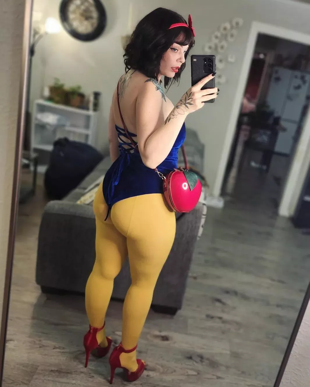 Snow White by Naomi C