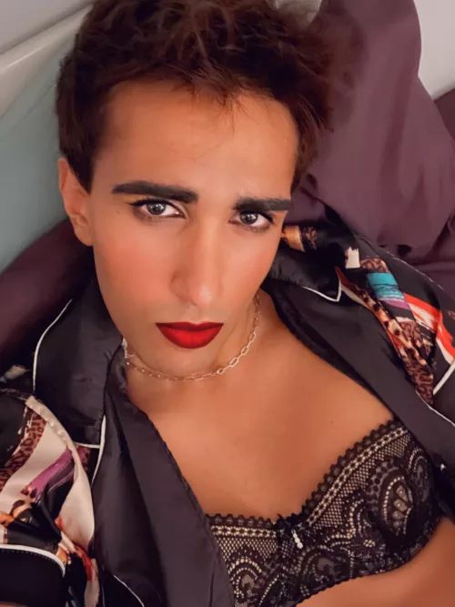 Subs mission: to be girly. Feeling: accomplished.