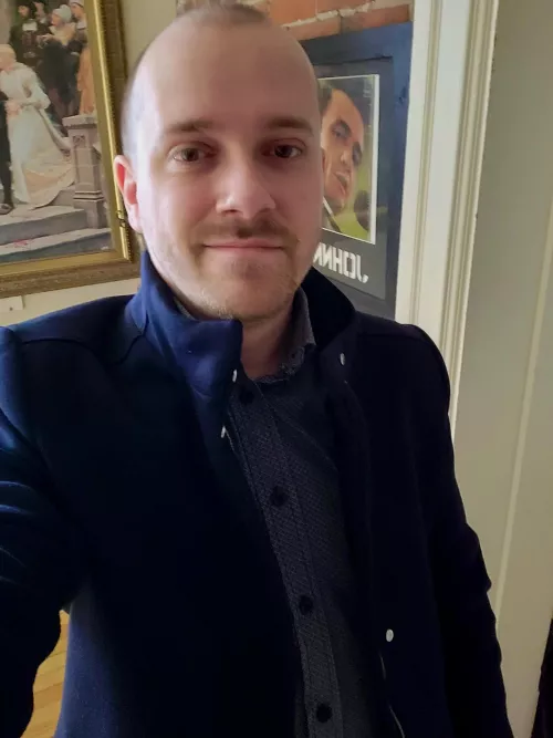 What are your weekend plans? I'll be playing Horizon and Resident Evil VR