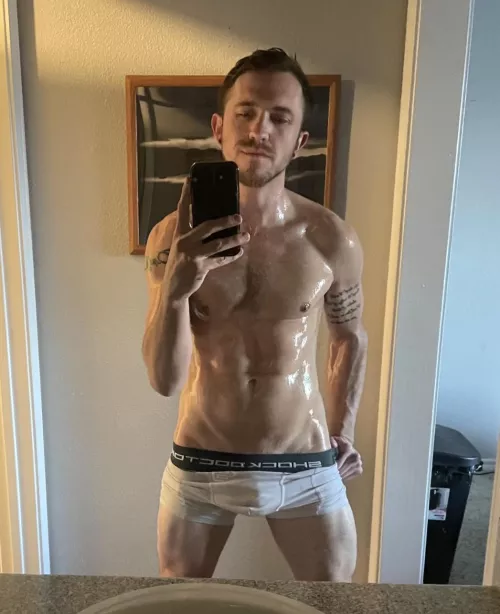 Who wants a full body oil massage? ;)