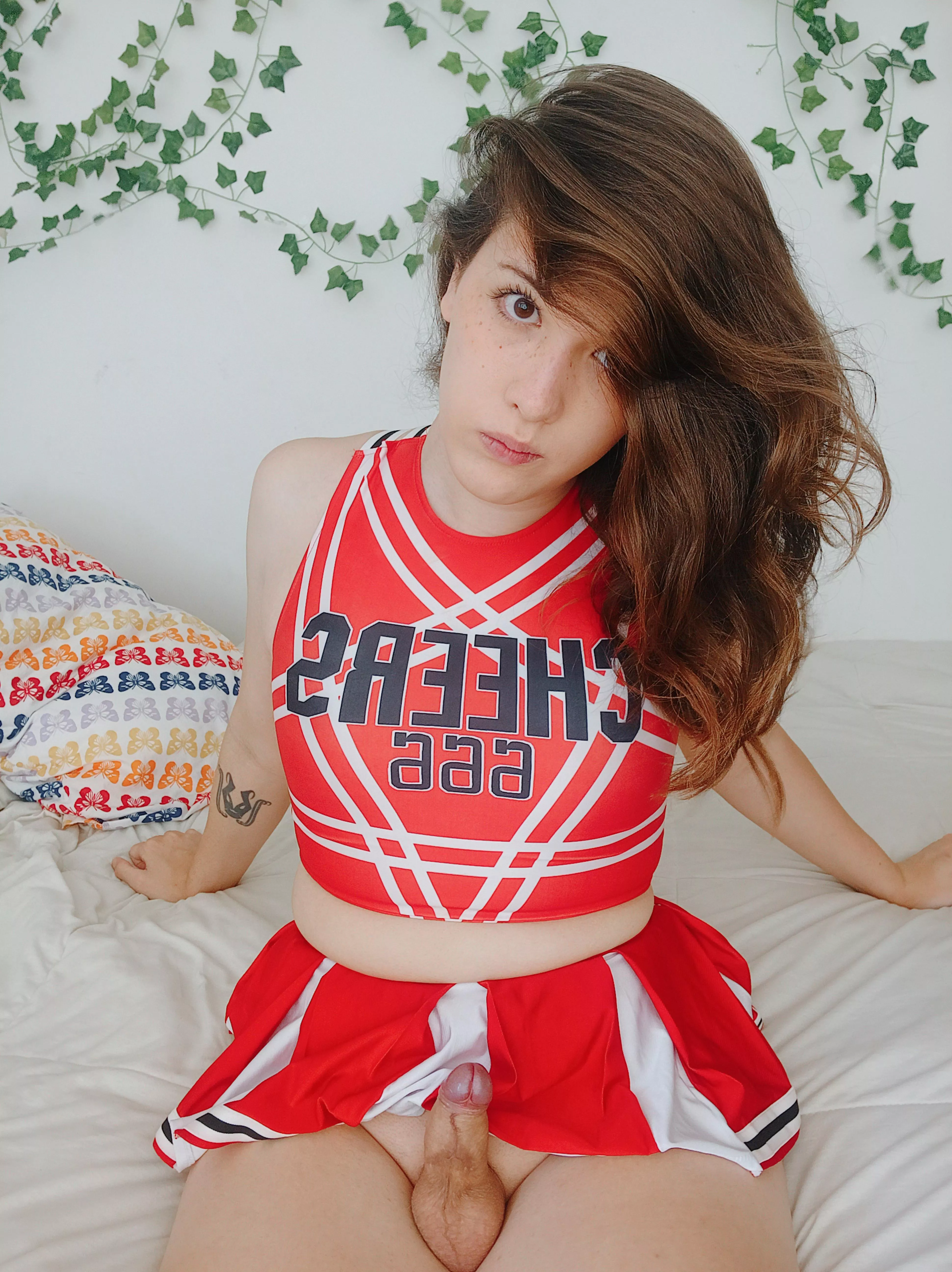 who's up for some naughty fun 🤭💜