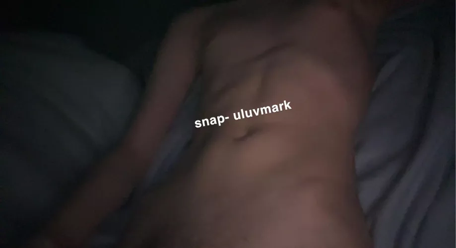 yo hmu into everyone, looking for long term (not into sending face early or being ur slave early either)