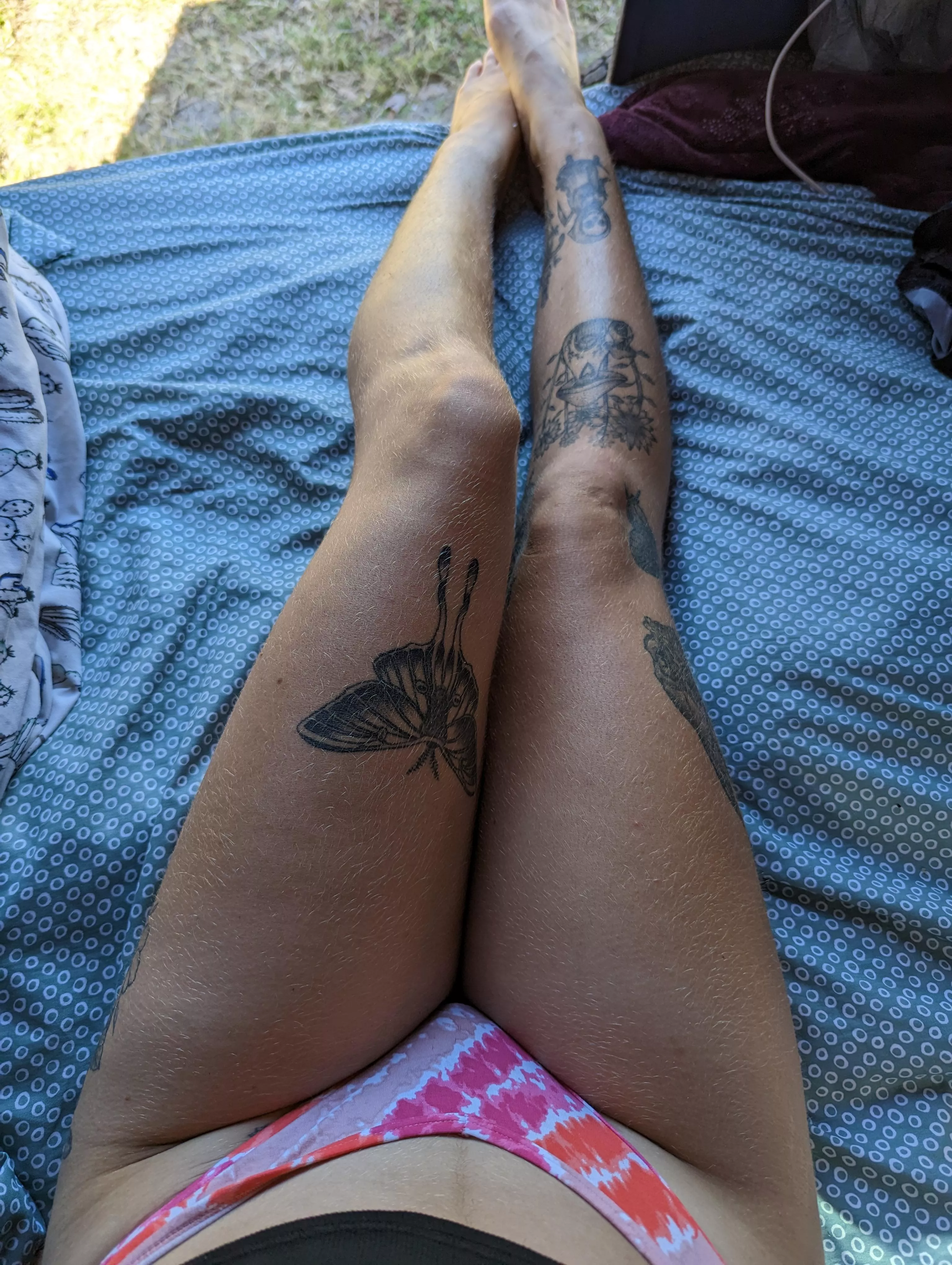 your face would look fantastic between these thighs