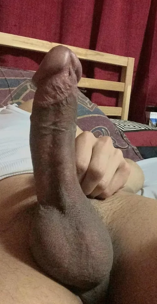 [18] any bottoms up for a ride?