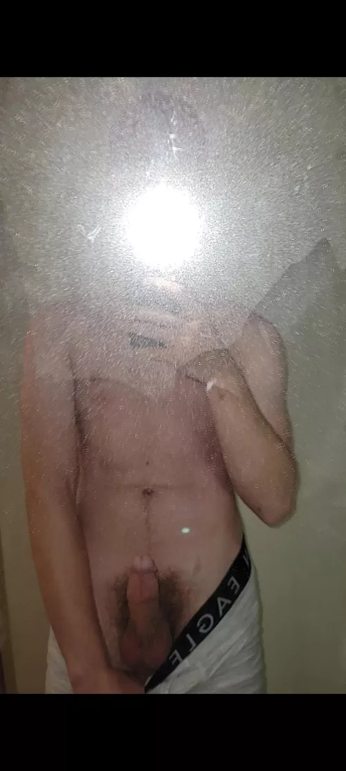 18 m backed up looking to cum live. dm for snap