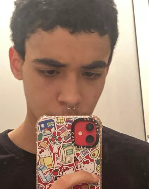 (21) anyone down for some smash bros ?