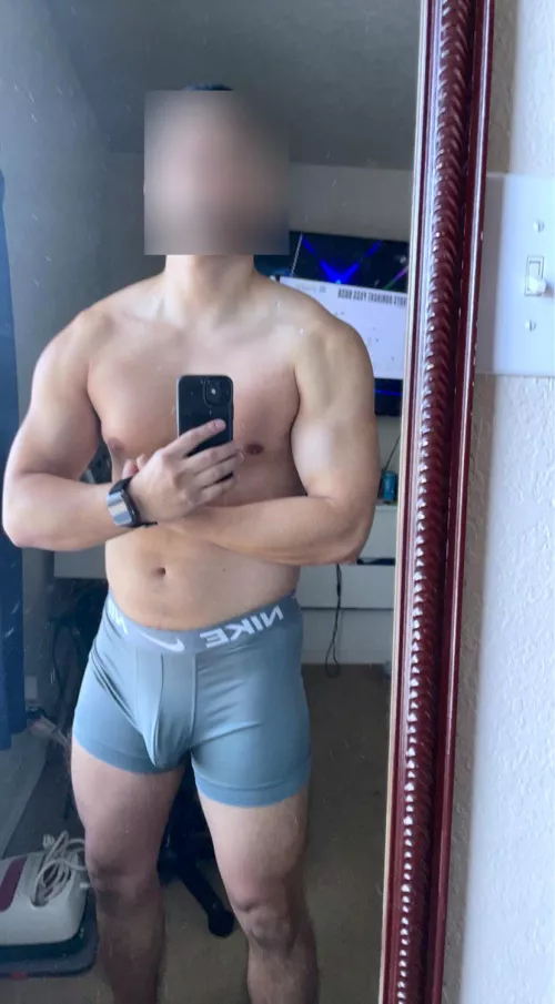 26M DMs open. Slide in the DMs and ask for the snap, might even show face