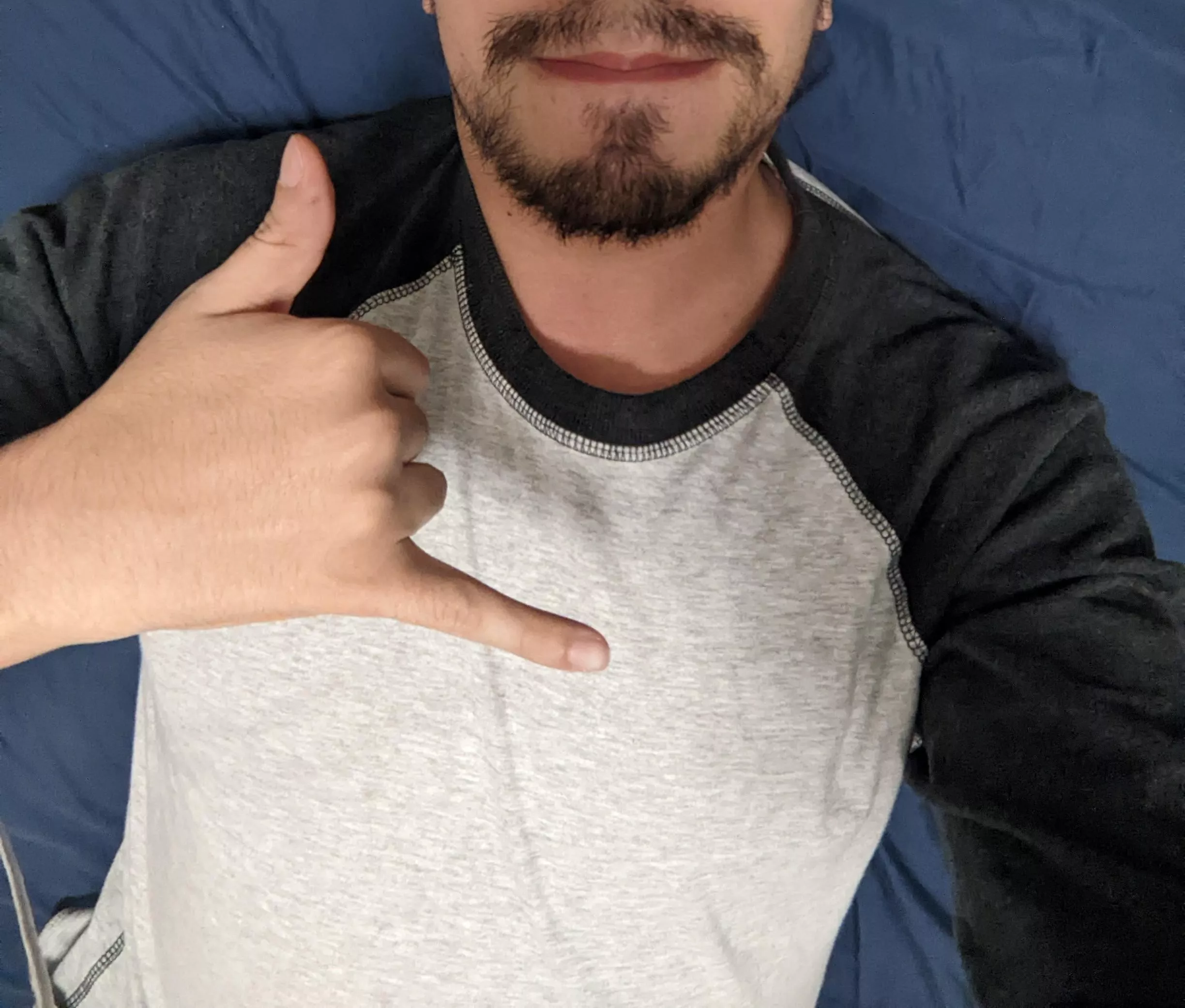 28 YO Vegas local searching for hotwifes in sin City