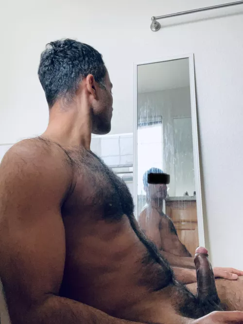 [37] What are you waiting for? Take a seat!