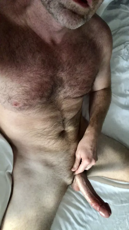 [41] Daddy saved you a seat