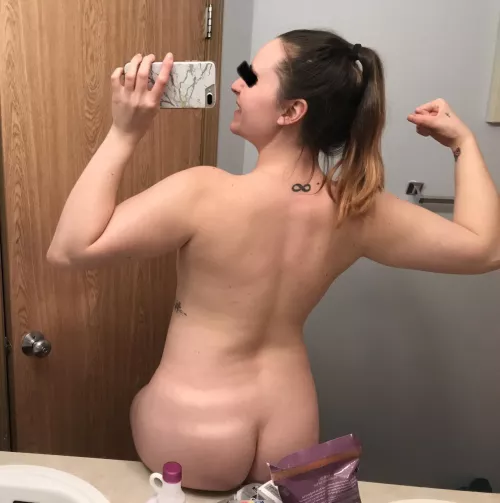 Always tracking my gym progress 😋