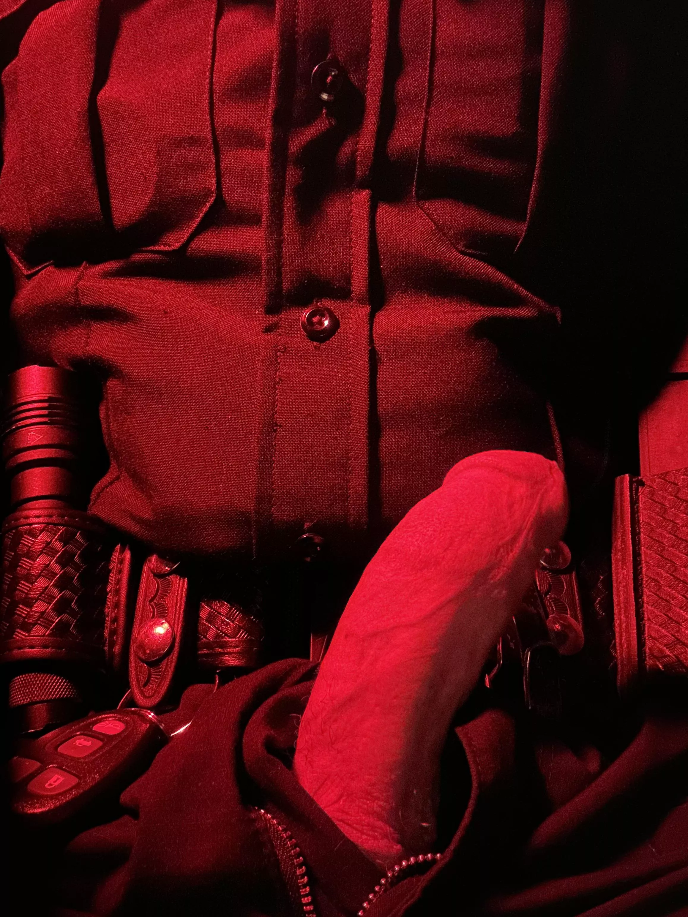 Be naughty, see what happens to your pussy 😏