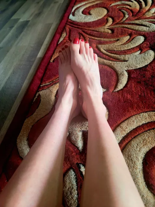 beginning to accept myself and now I'm free ✨️