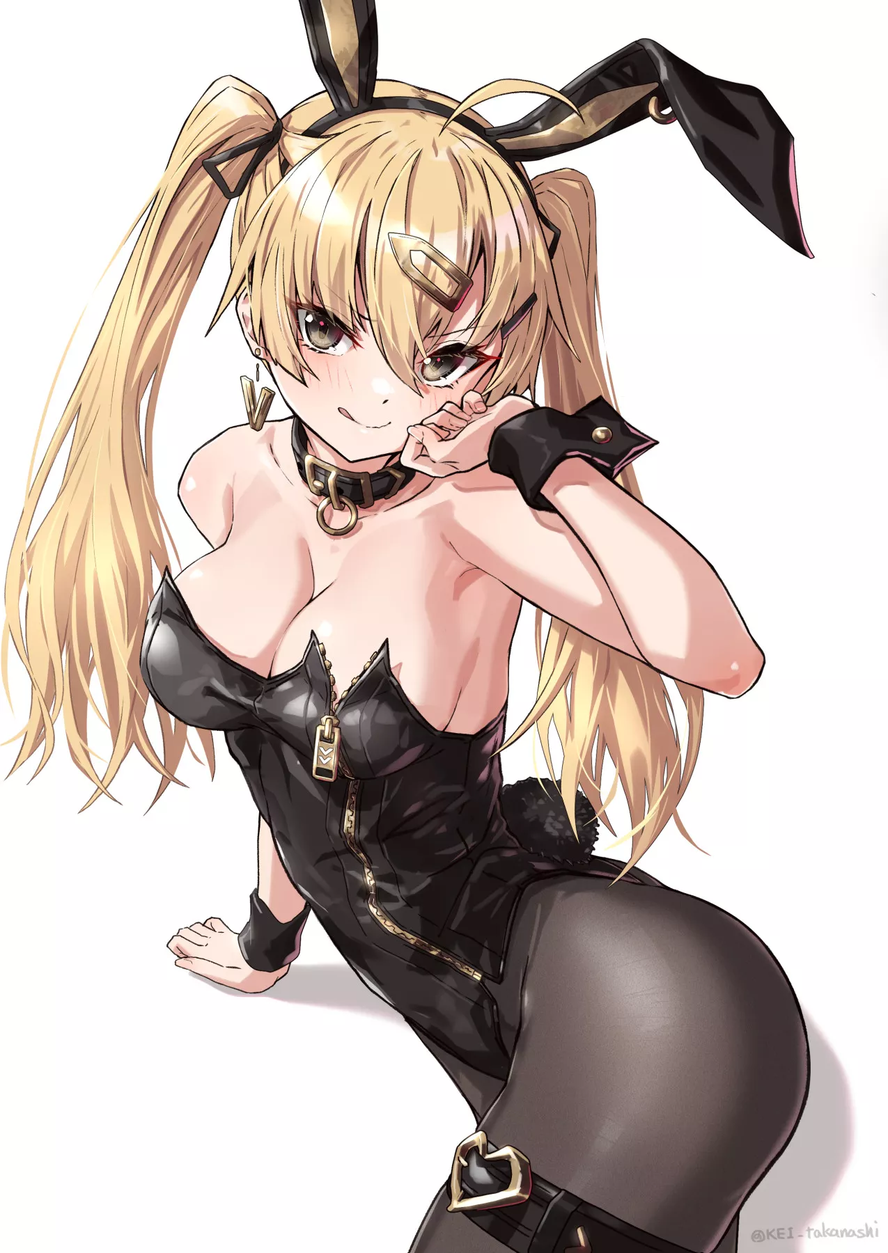 Blonde Bunny Girl