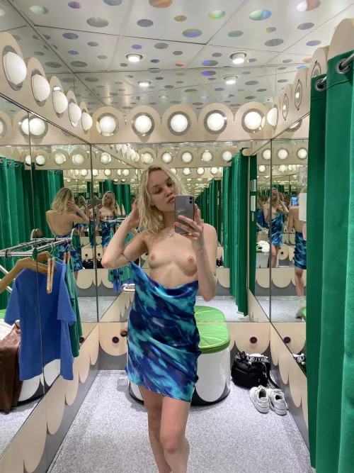 Changing room ❤️