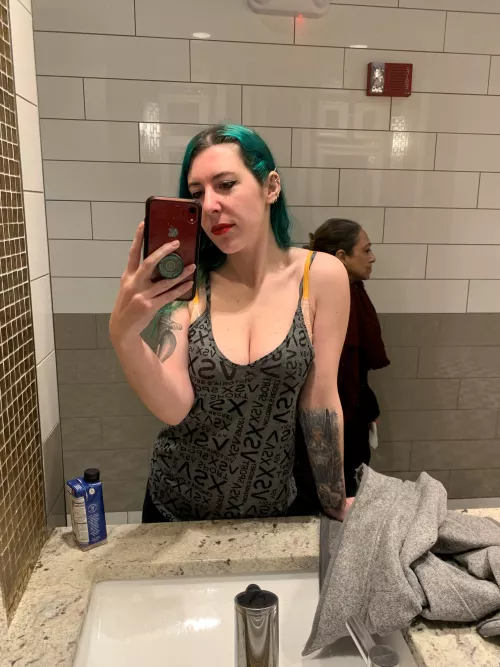 Cleavage at the mall