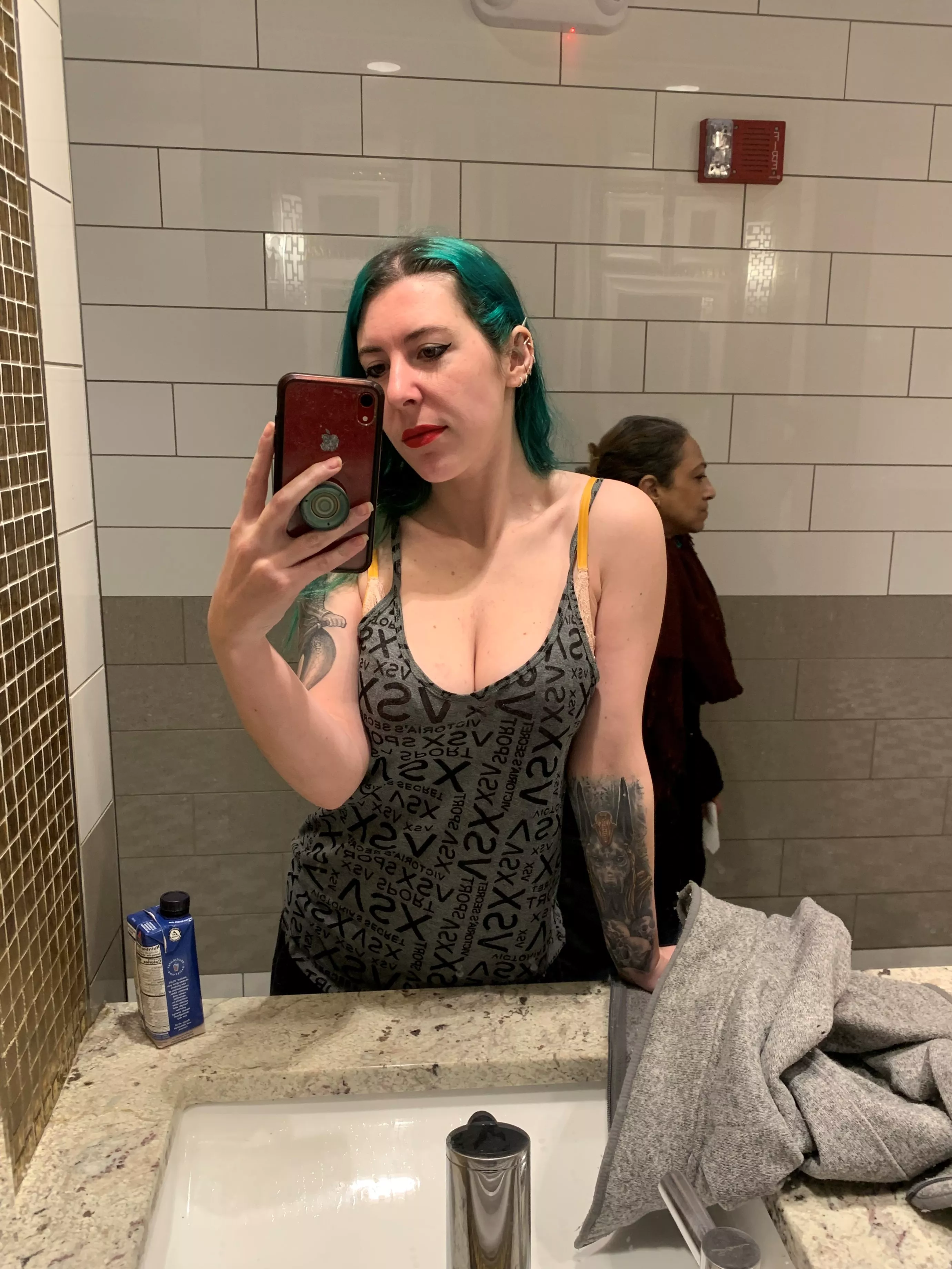 Cleavage at the mall