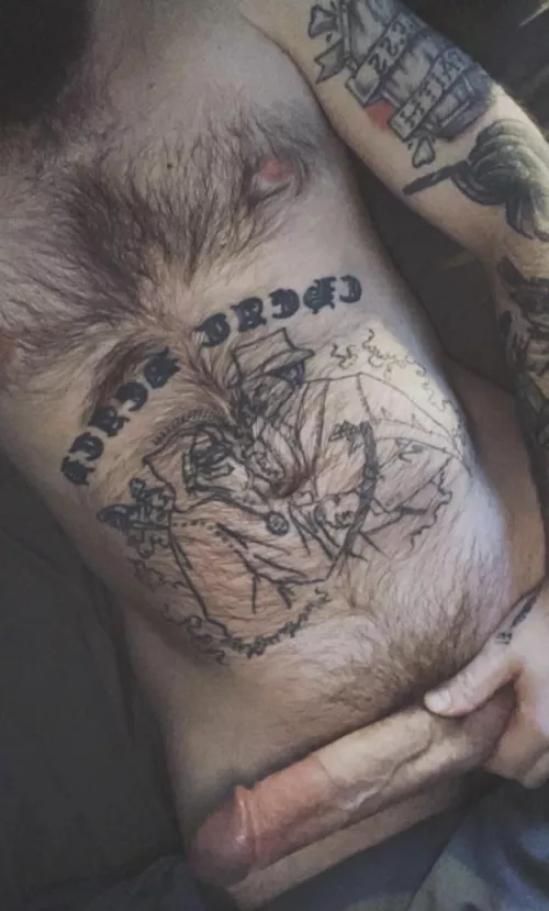 Come bounce on daddy’s big fat cock 😈