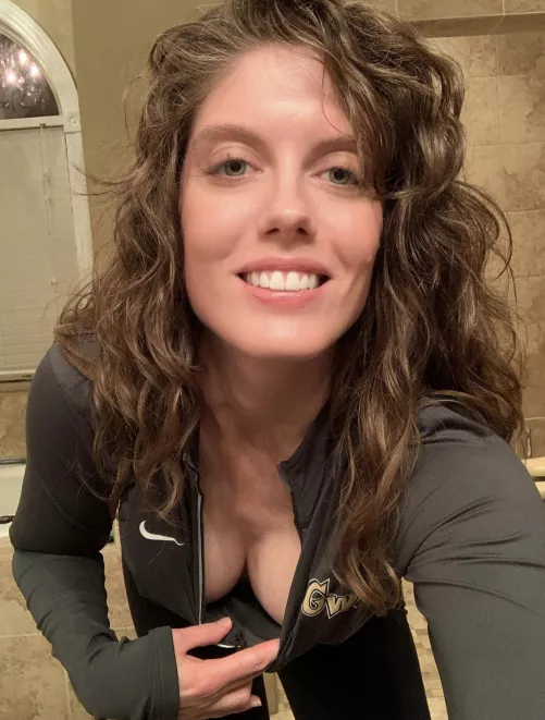 Come in just a little closer.