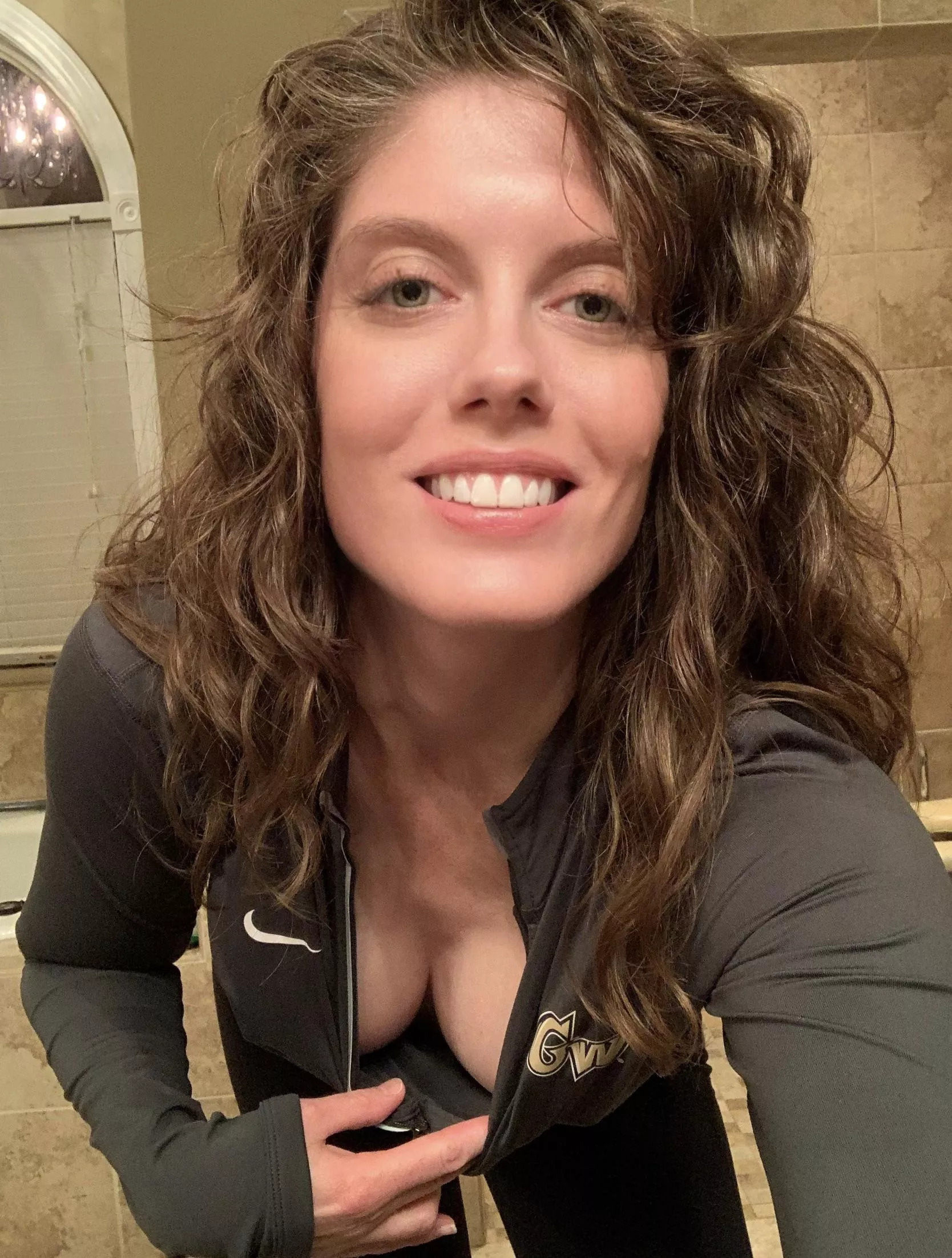 Come in just a little closer.