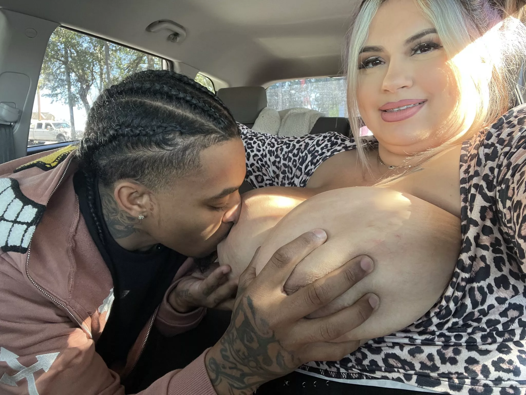 content sexting or FaceTime