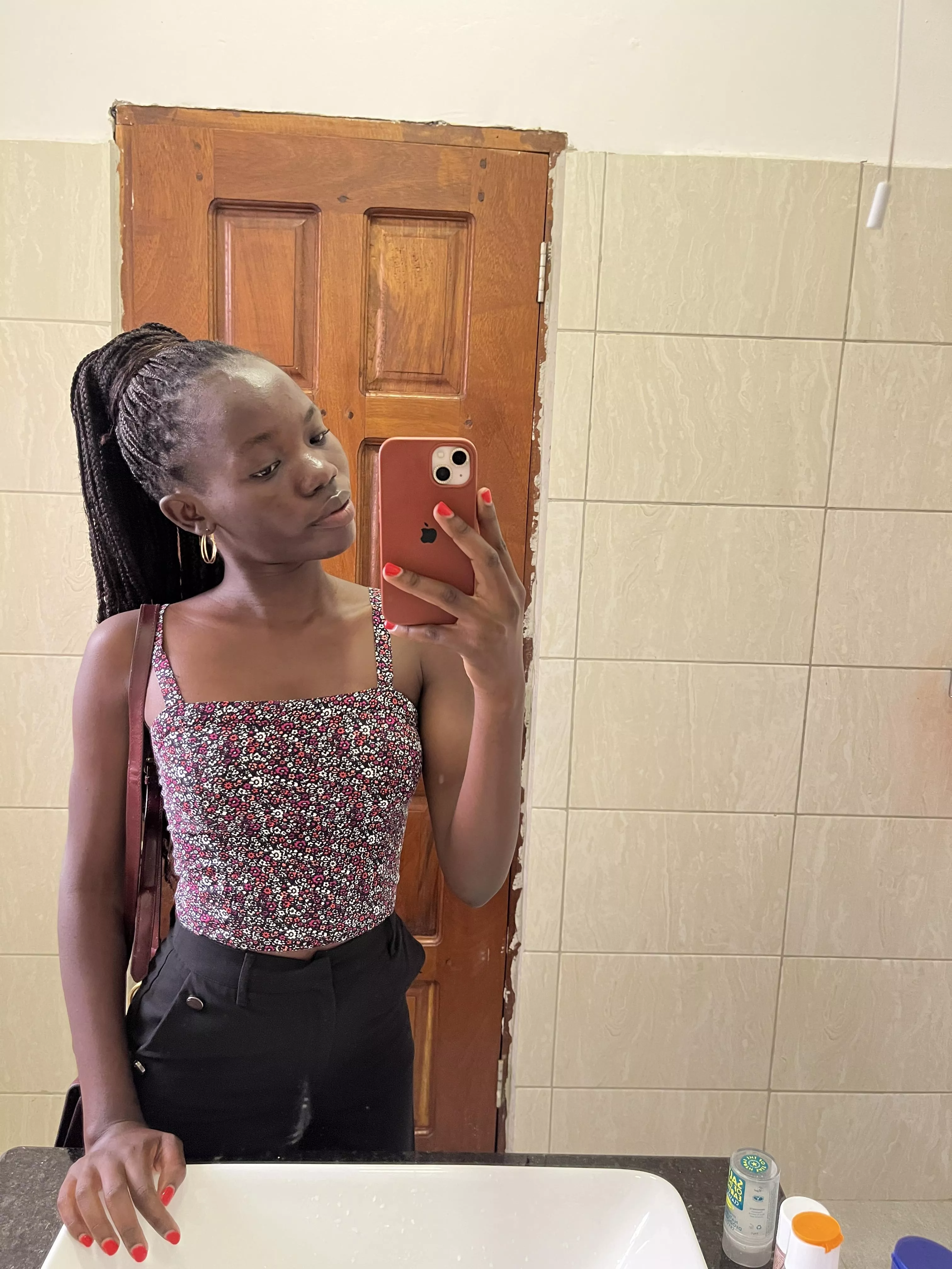 Do you like it when I take mirror selfies