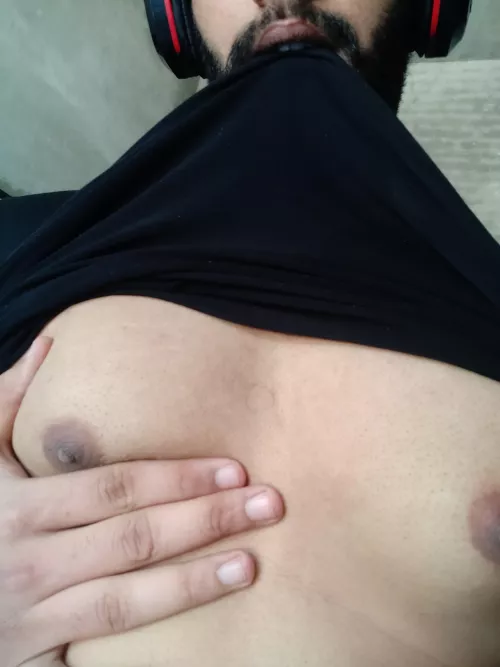 Do you like nipples?