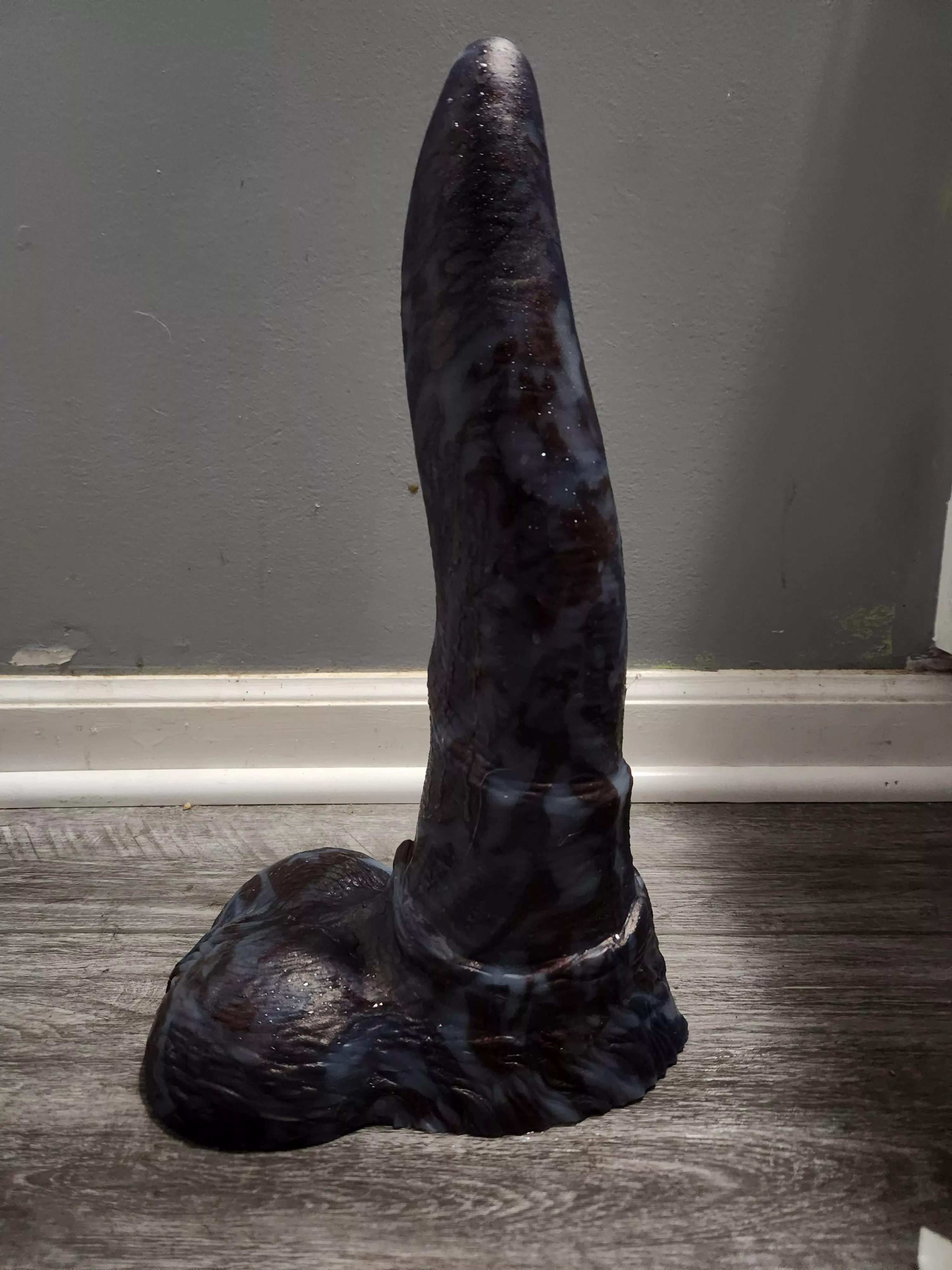 does anybody have any tips for taking a large sveinn?