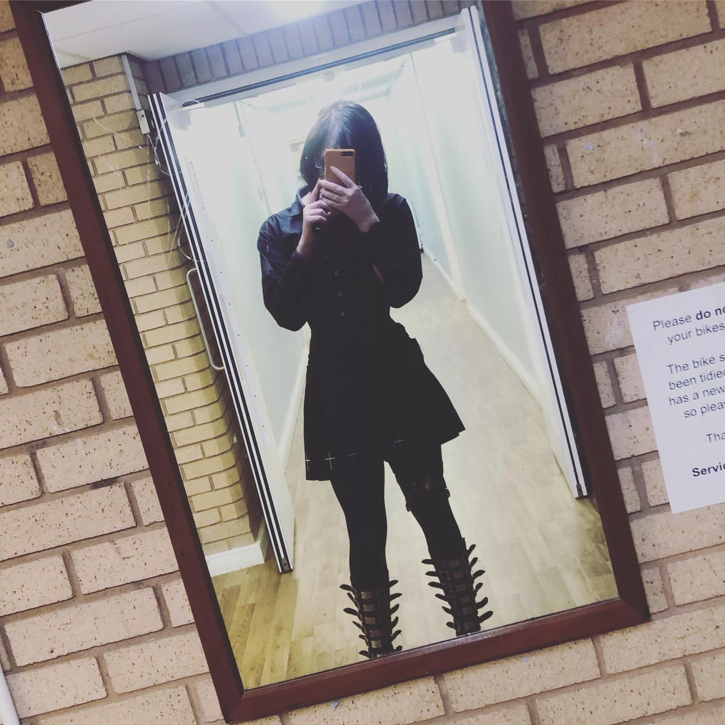 Felt great in my goth outfit today