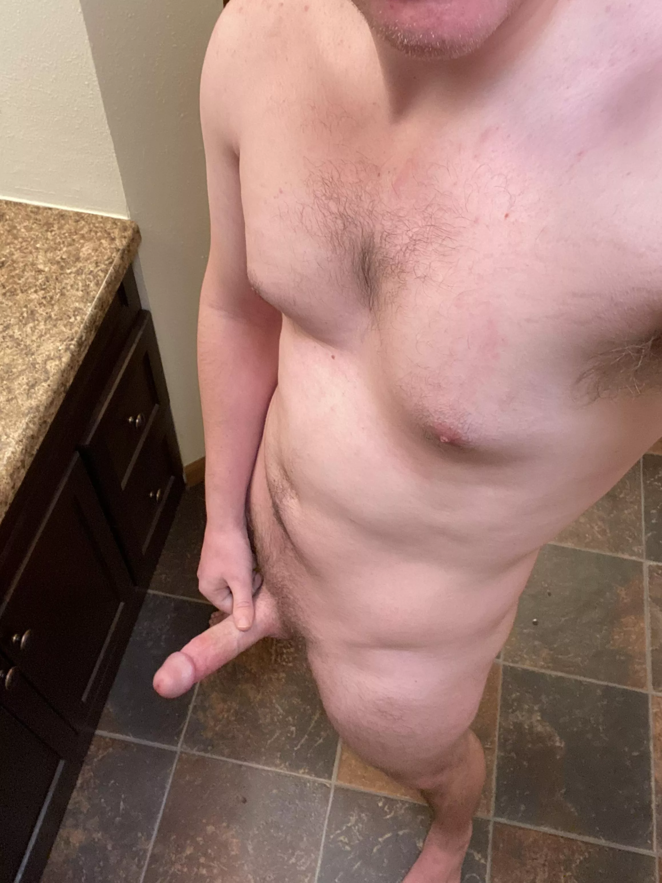 Had to take advantage of the good Airbnb bathroom 😜