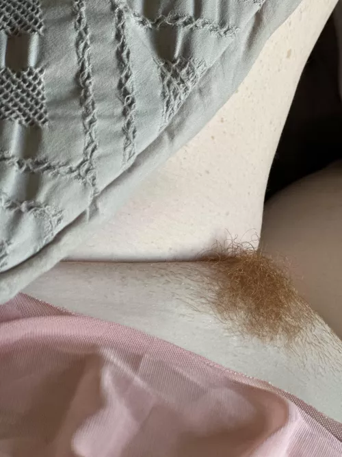 Happy Sunday. Anyone else struggling to get out of bed today?? 😈🔥❤️