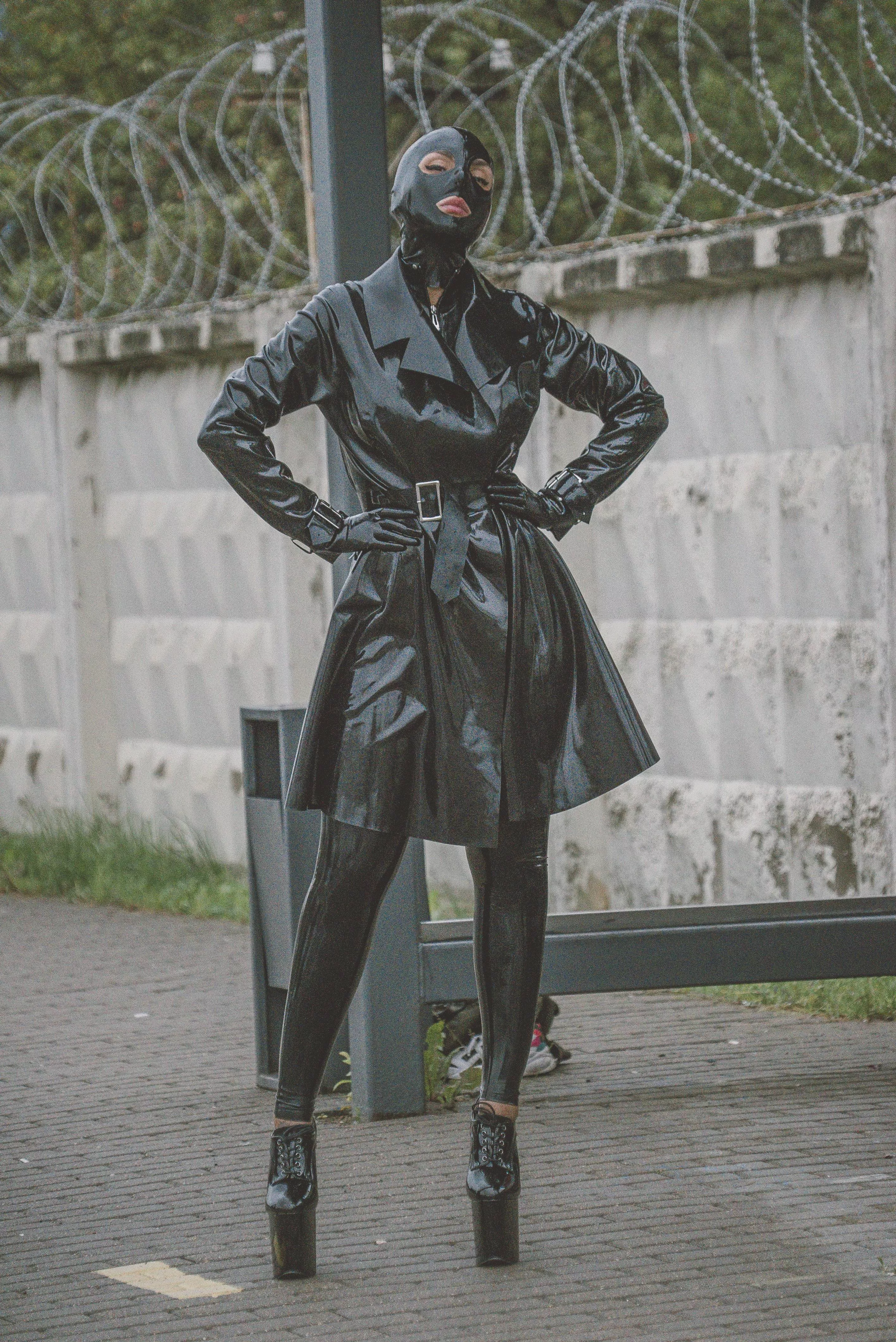 Heavy on the bus stop