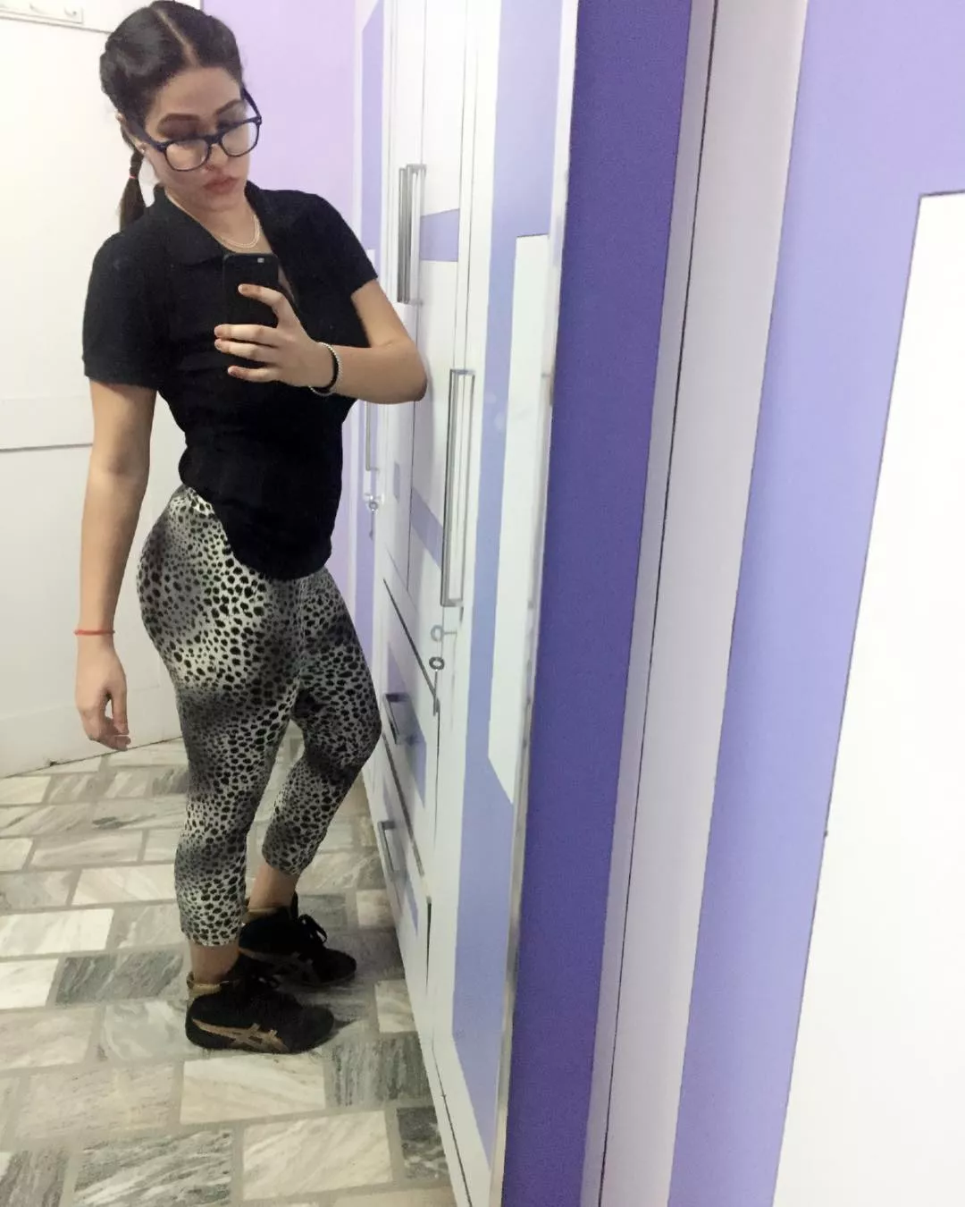 How's my Gf's booty looking in those leggings