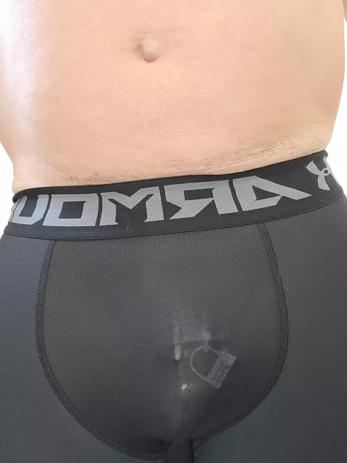 I hope nobody at the gy[m] noticed my cage. That would have been so embarrassing