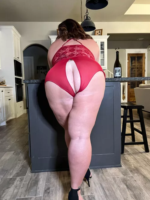 I may be married, but my pussy is single and ready to mingle.