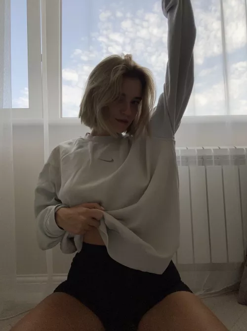 I'm after college... and I'm a little horny 💓