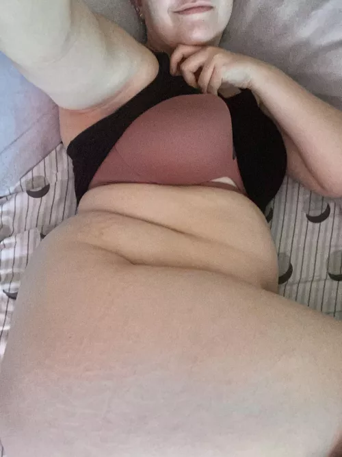 I’m wishing I had more cookies to stuff this belly 💕