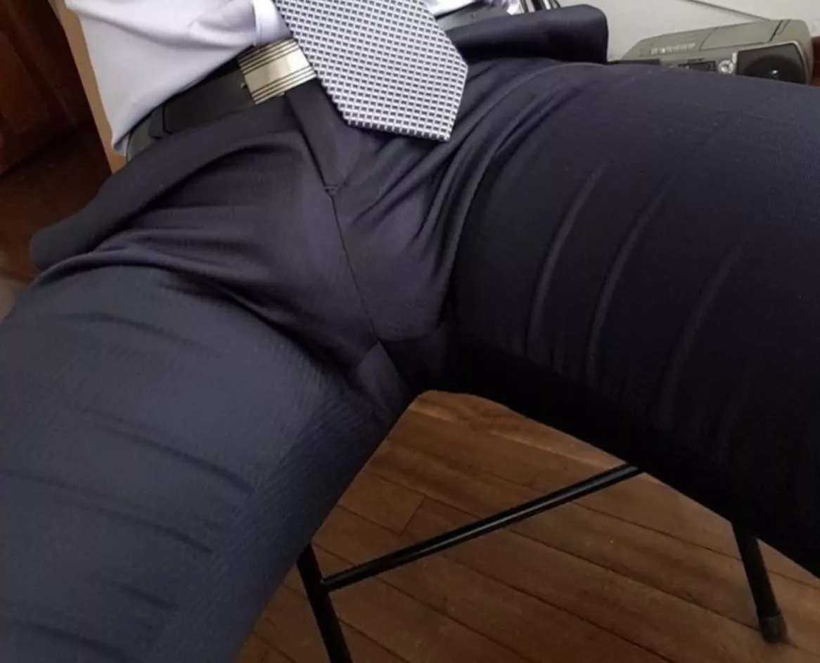 Last day today in the office then I’m off tomorrow to have the day in London 👌🏼