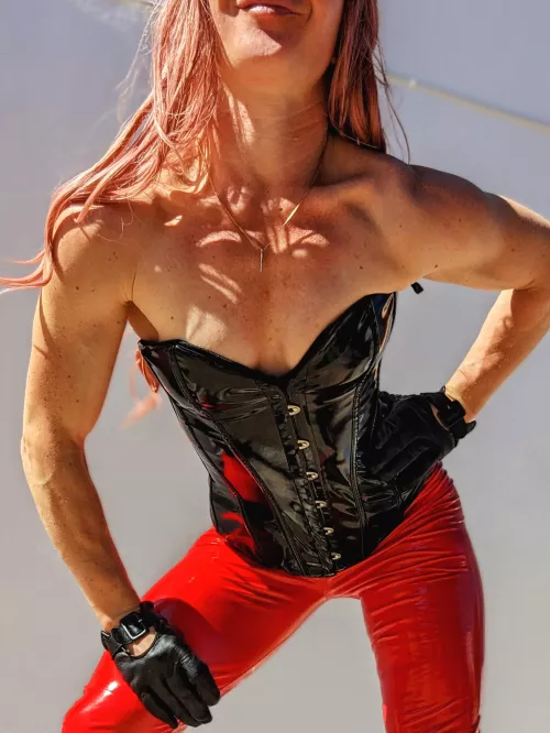 Let me tell you a secret, about my corset of course, naughty boy