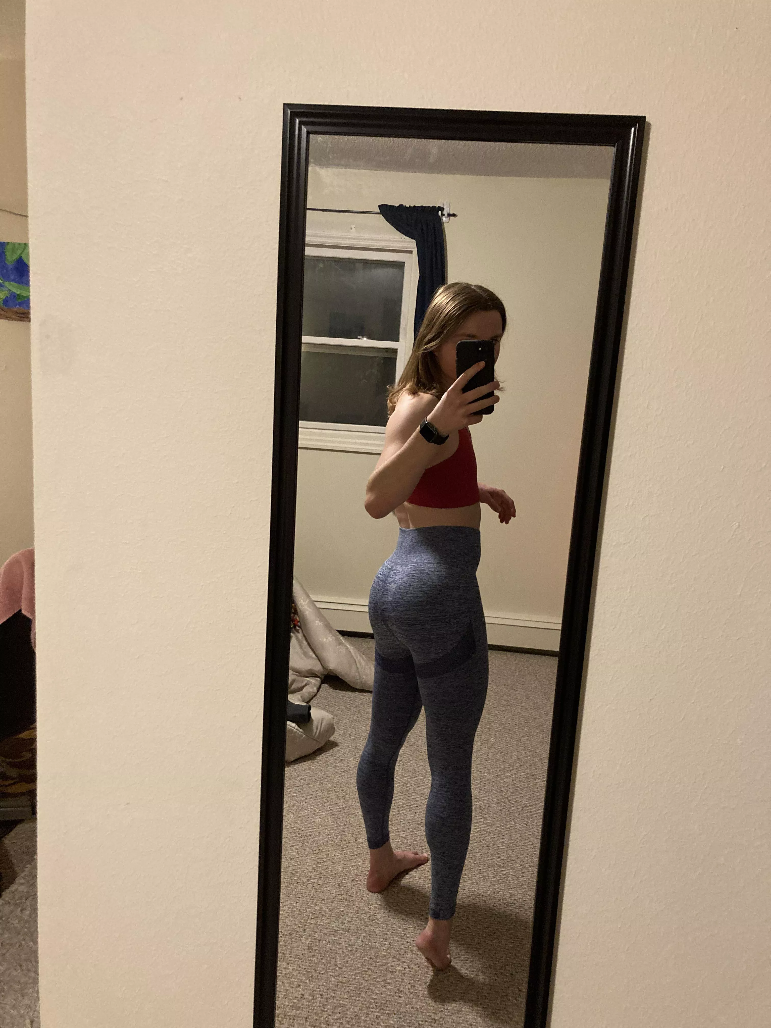 Living for these leggings now that the weather is warmer :)