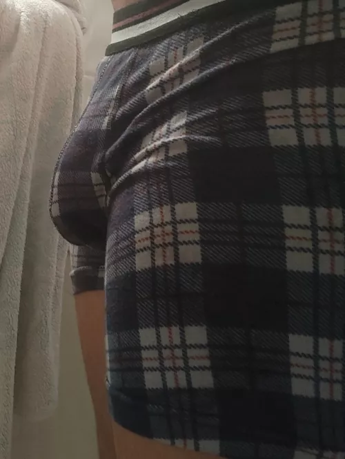 My after shower bulge. 🔥