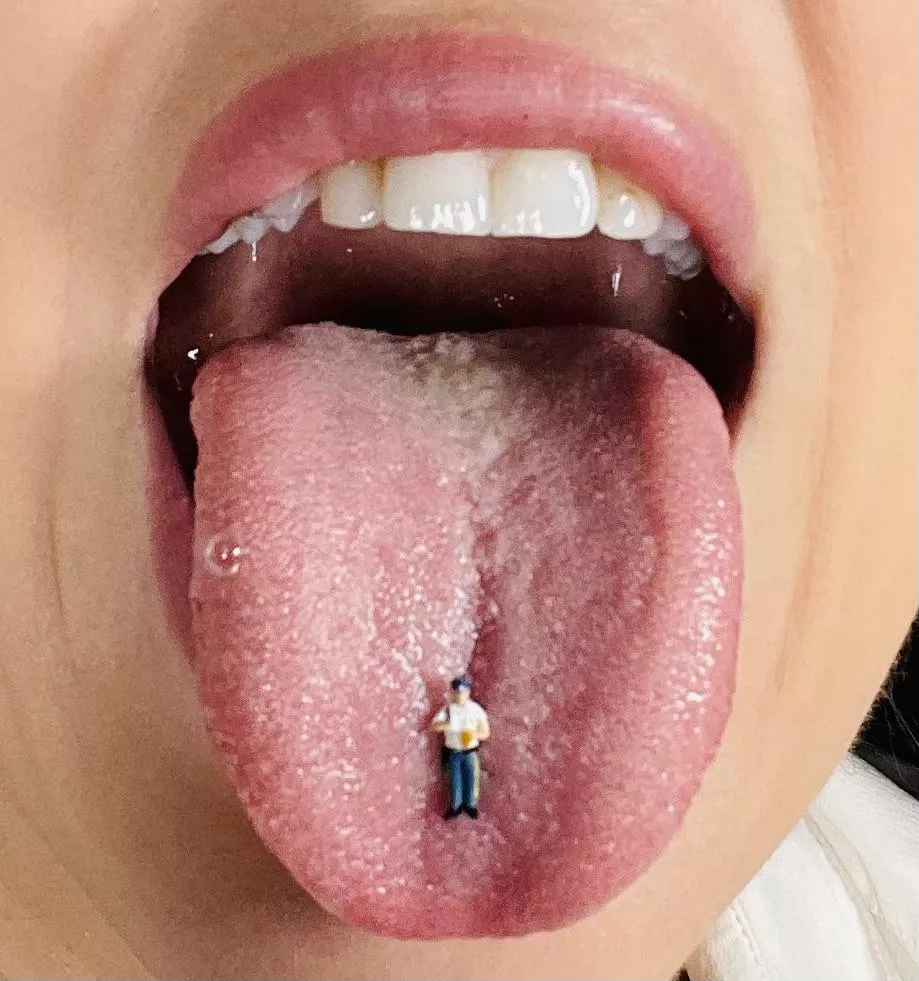 [oc] Drowning in my saliva