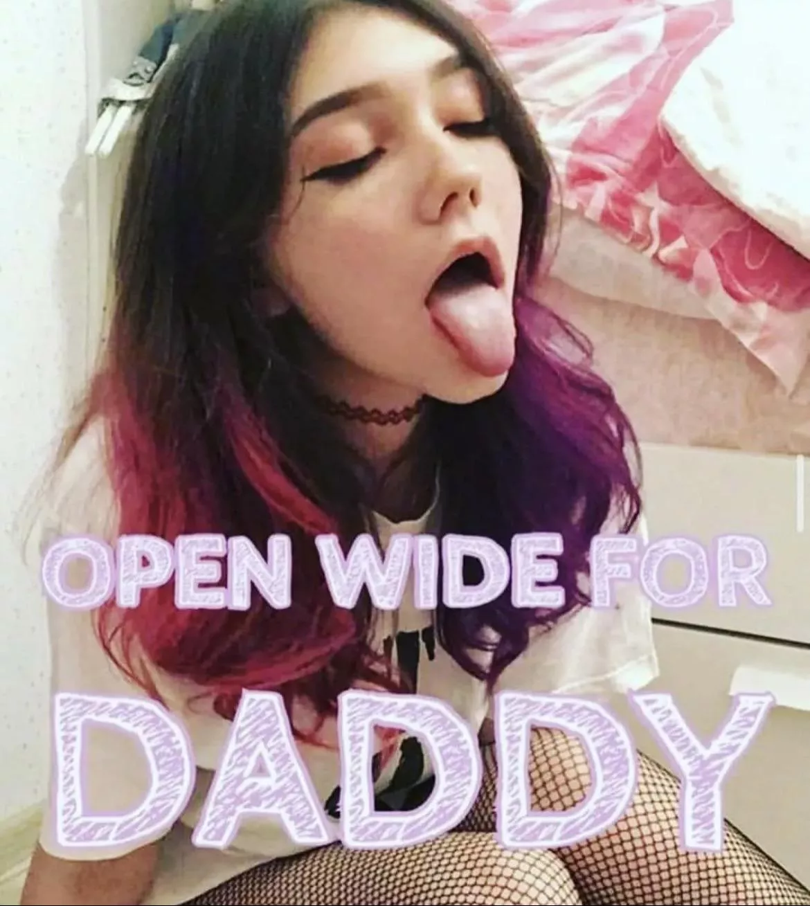 Open widely 🔥👅🍑