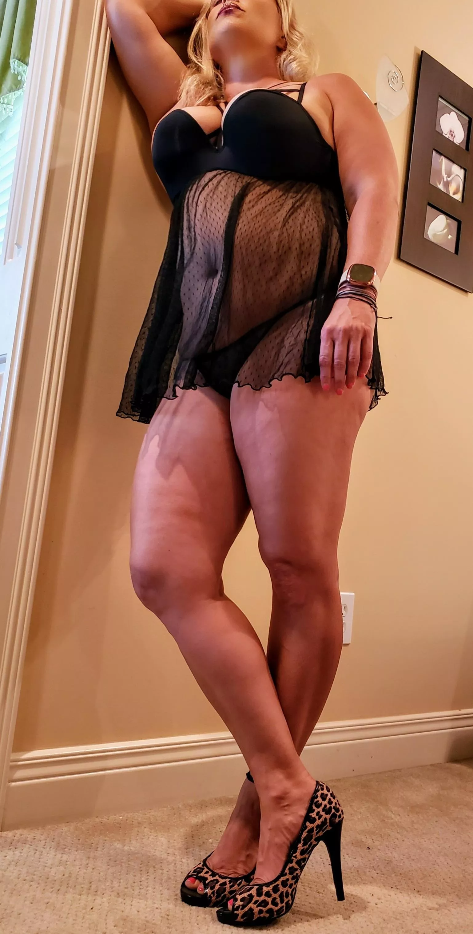 Please come F this MILF!!!